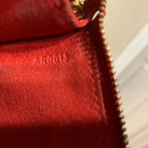 LV Pochette Accessoires Red Epi  Bag - Picture 7 of 11